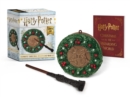 Image for Harry Potter: Hogwarts Christmas Wreath and Wand Set : Lights Up!