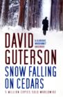 Snow falling on cedars. - Guterson, David