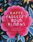 Image for Kaffe Fassett&#39;s bold blooms  : quilts and other works celebrating flowers