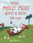 Image for Miss Molly Moo Loves a Selfie (or Two)