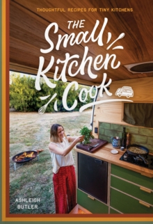 SMALL KITCHEN COOK