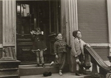 Helen Levitt: New York, 1939